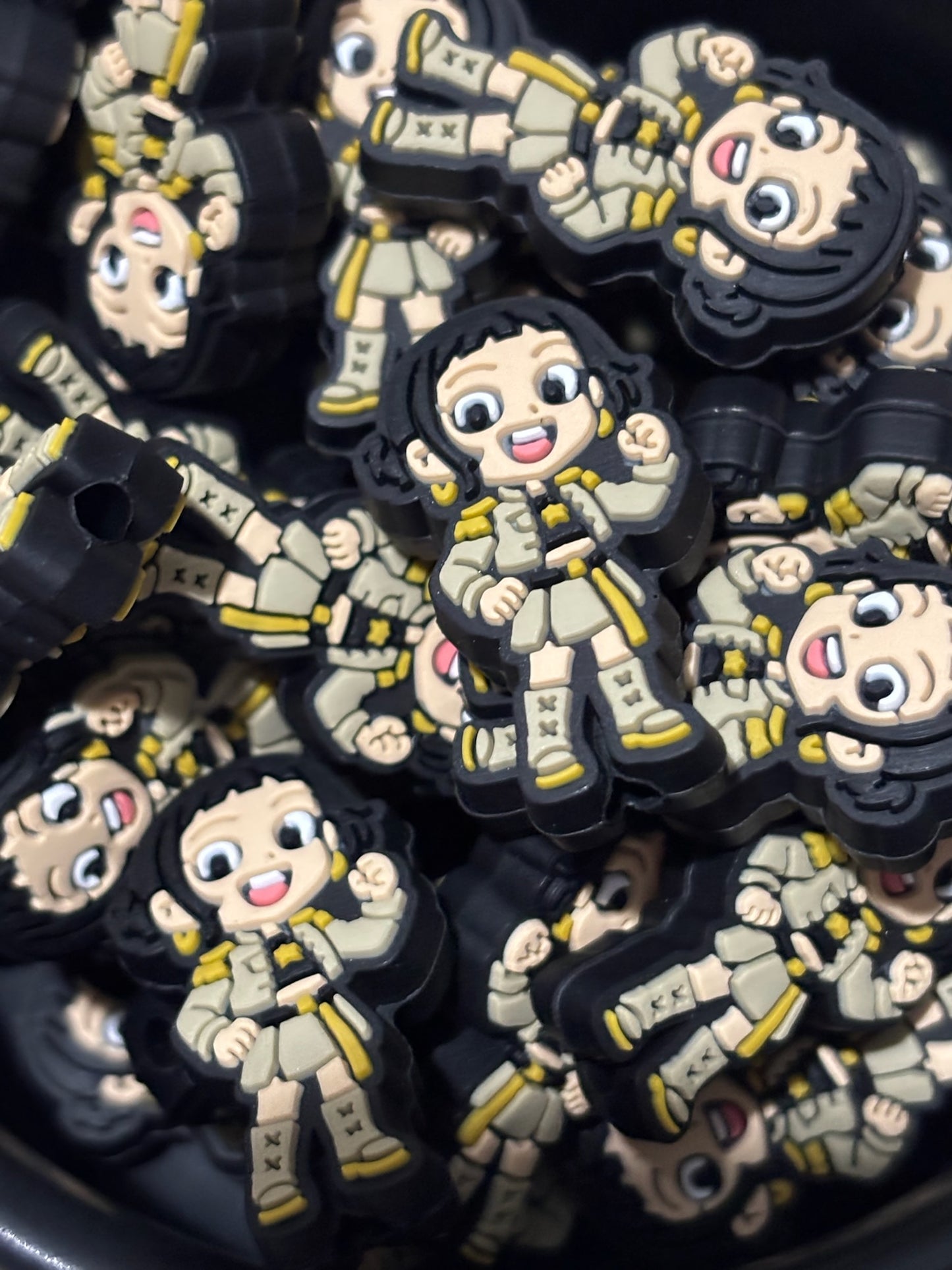 Silicone Focal Bead | 387 | K-pop Zoey