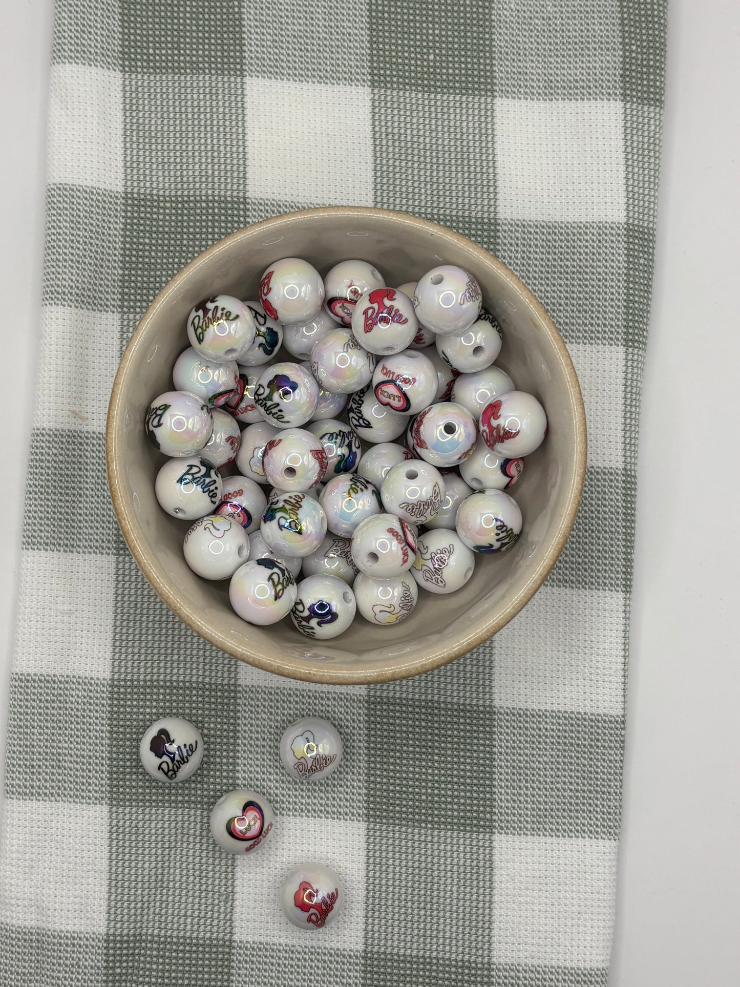 Acrylic bead | 15mm | 8 | Barbie