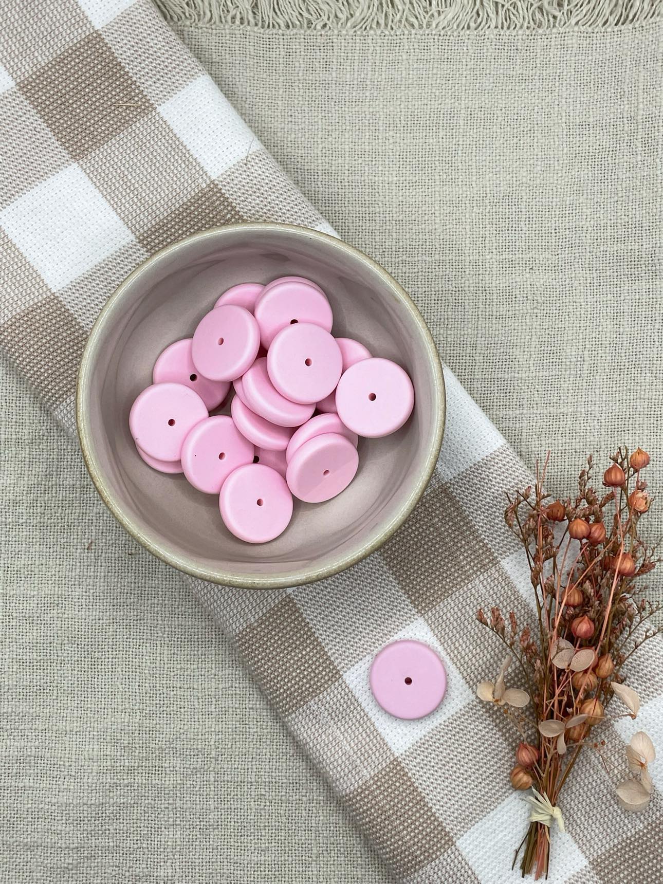 Beads 15 - 22mm silicone spacer coin | baby pink