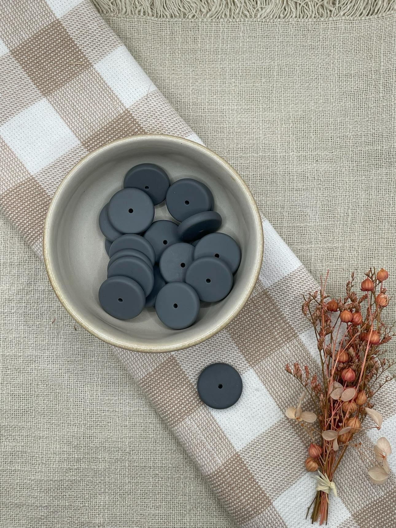 Beads 3 - 22mm silicone spacer coin | Dark Grey