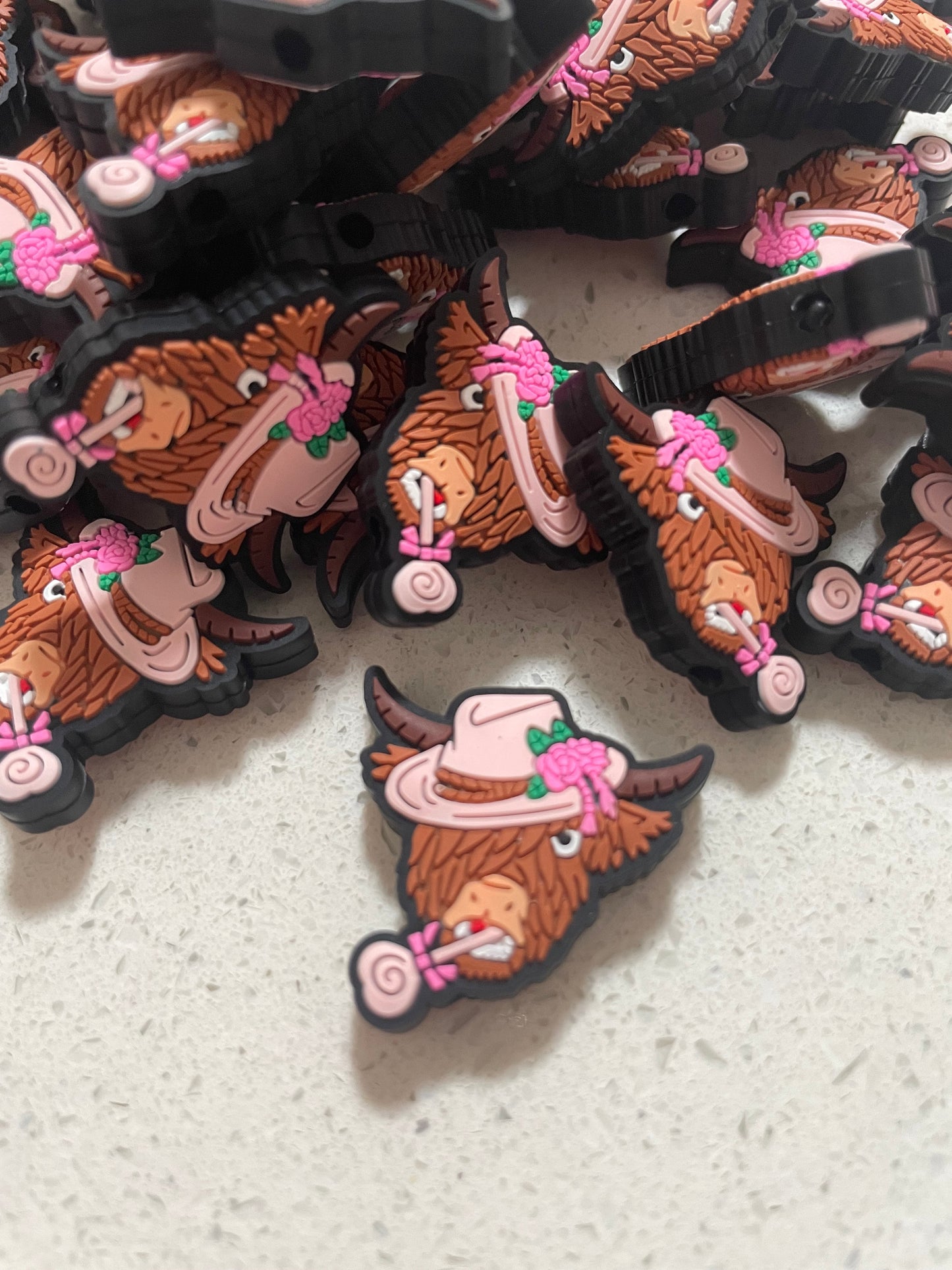 Silicone Focal Bead - 129 cow with lolly | clearance