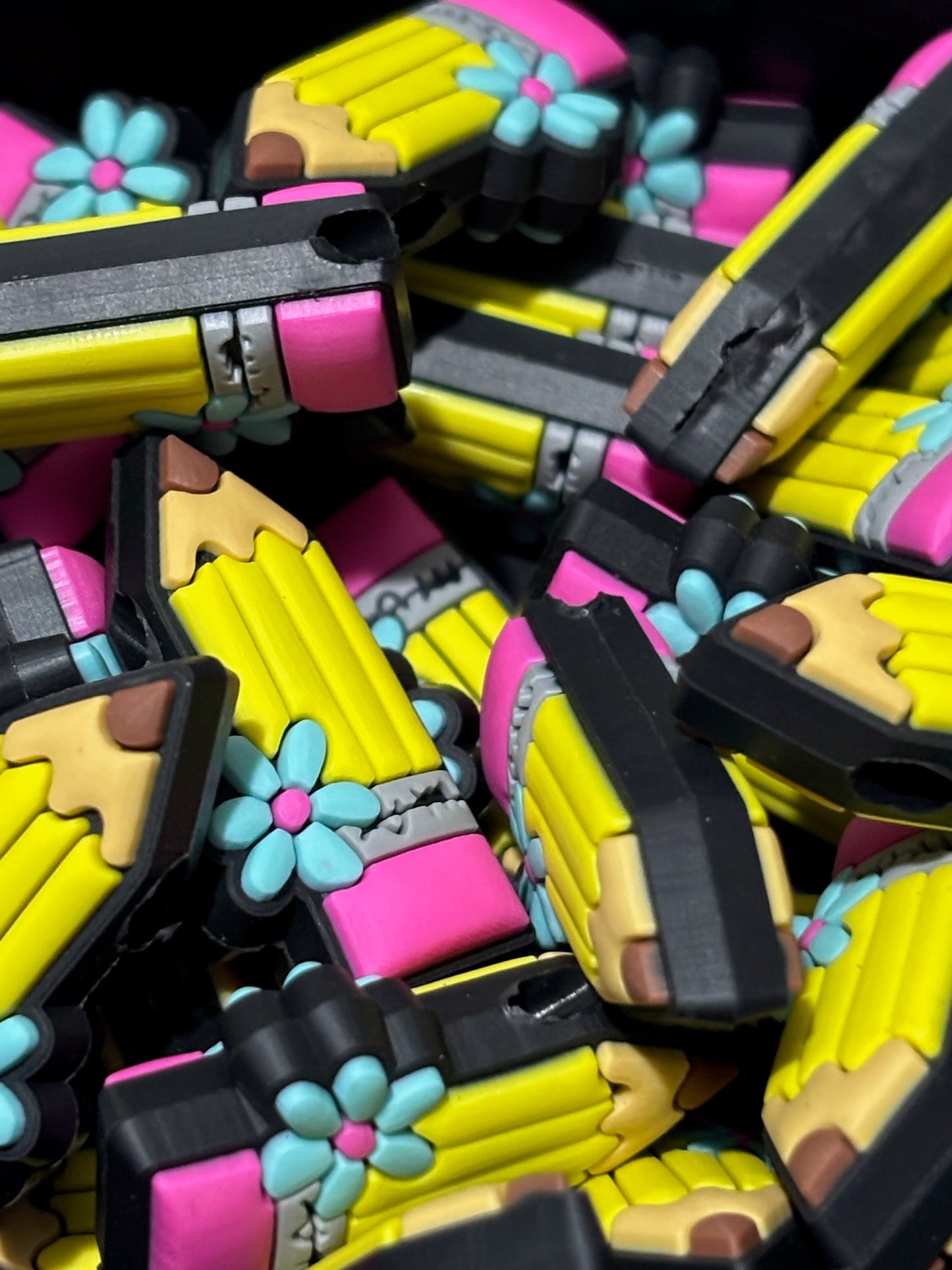 Silicone Focal Bead | 399 | Pencil