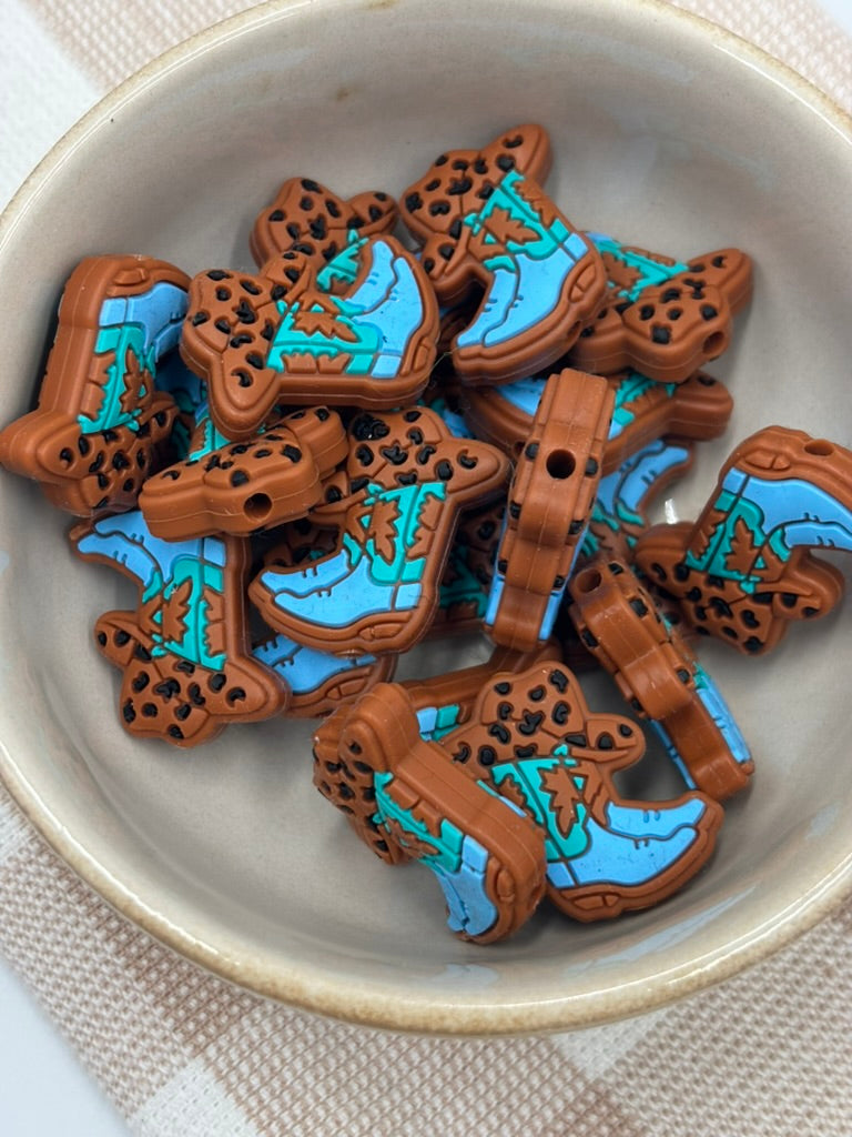 Silicone Focal Bead | 519 Boots & Hat