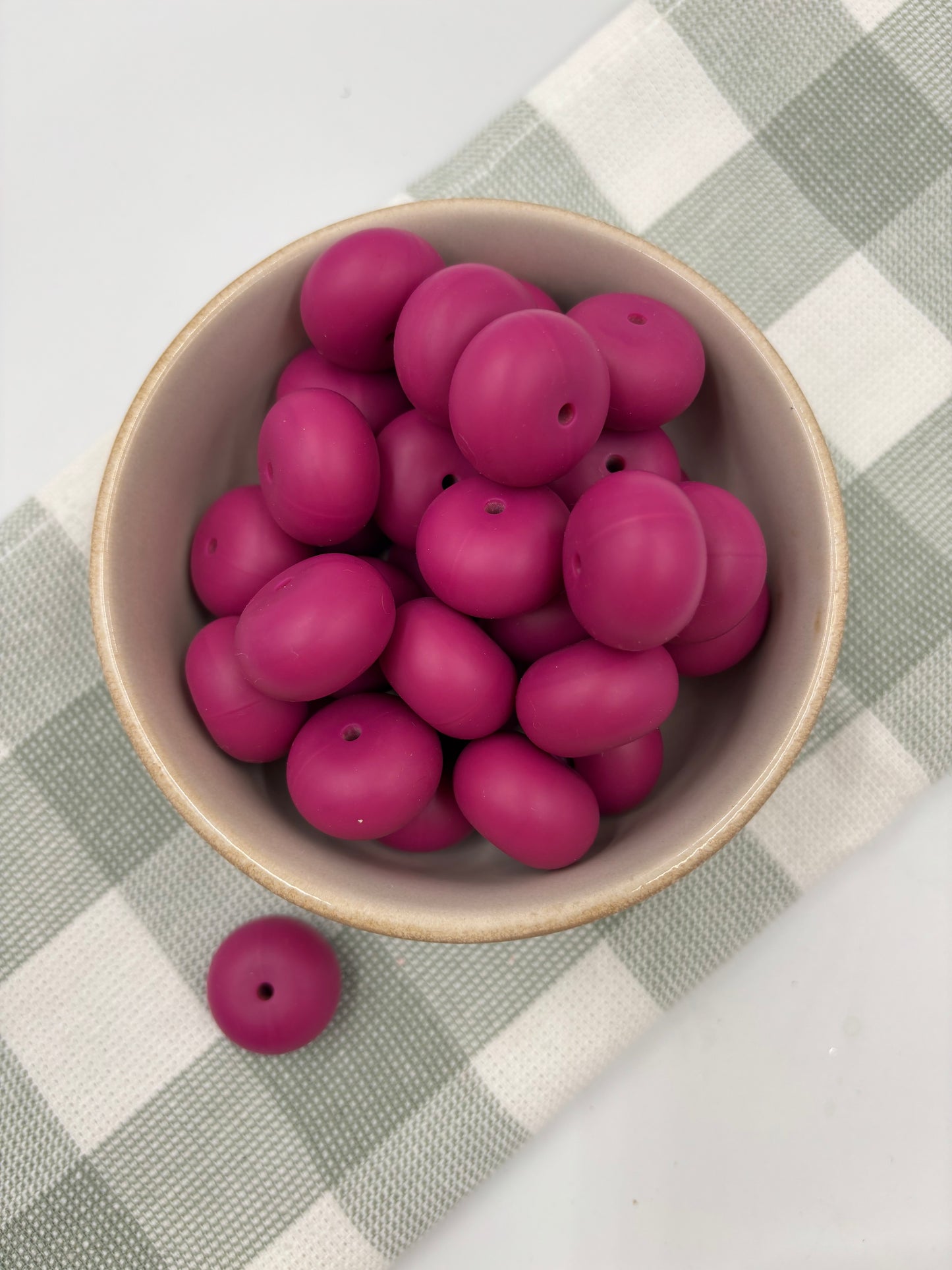 Beads 9 | Magenta |  22mm silicone abacus